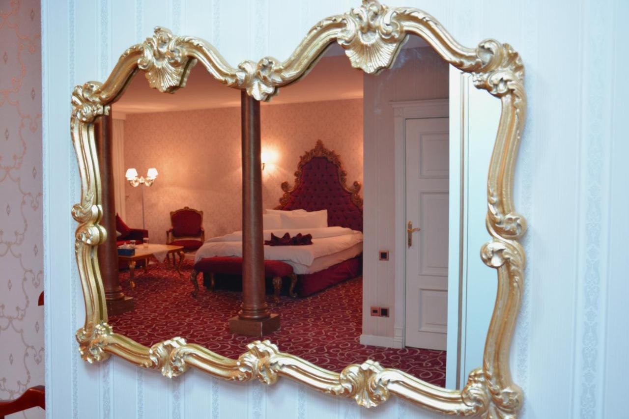 Deluxe Hotel Gandja Eksteriør billede