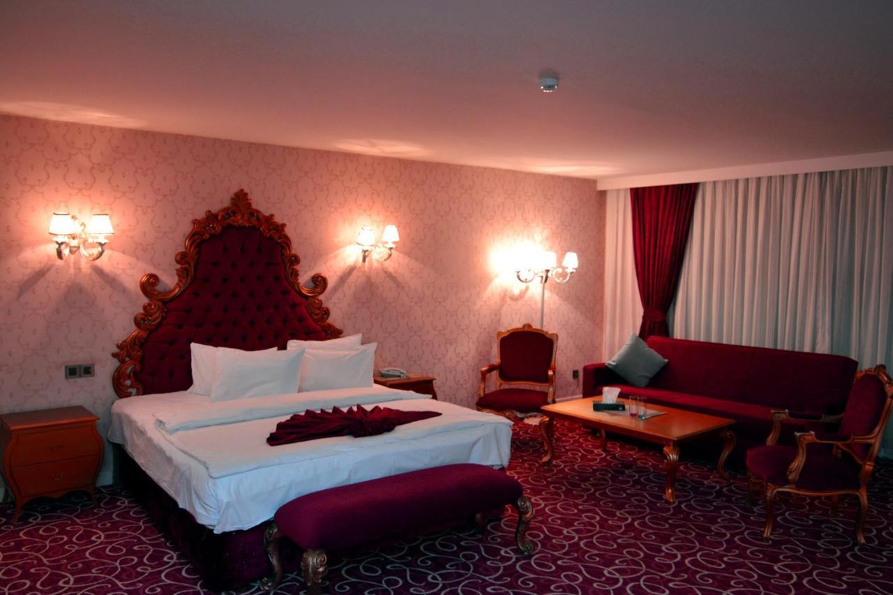 Deluxe Hotel Gandja Eksteriør billede
