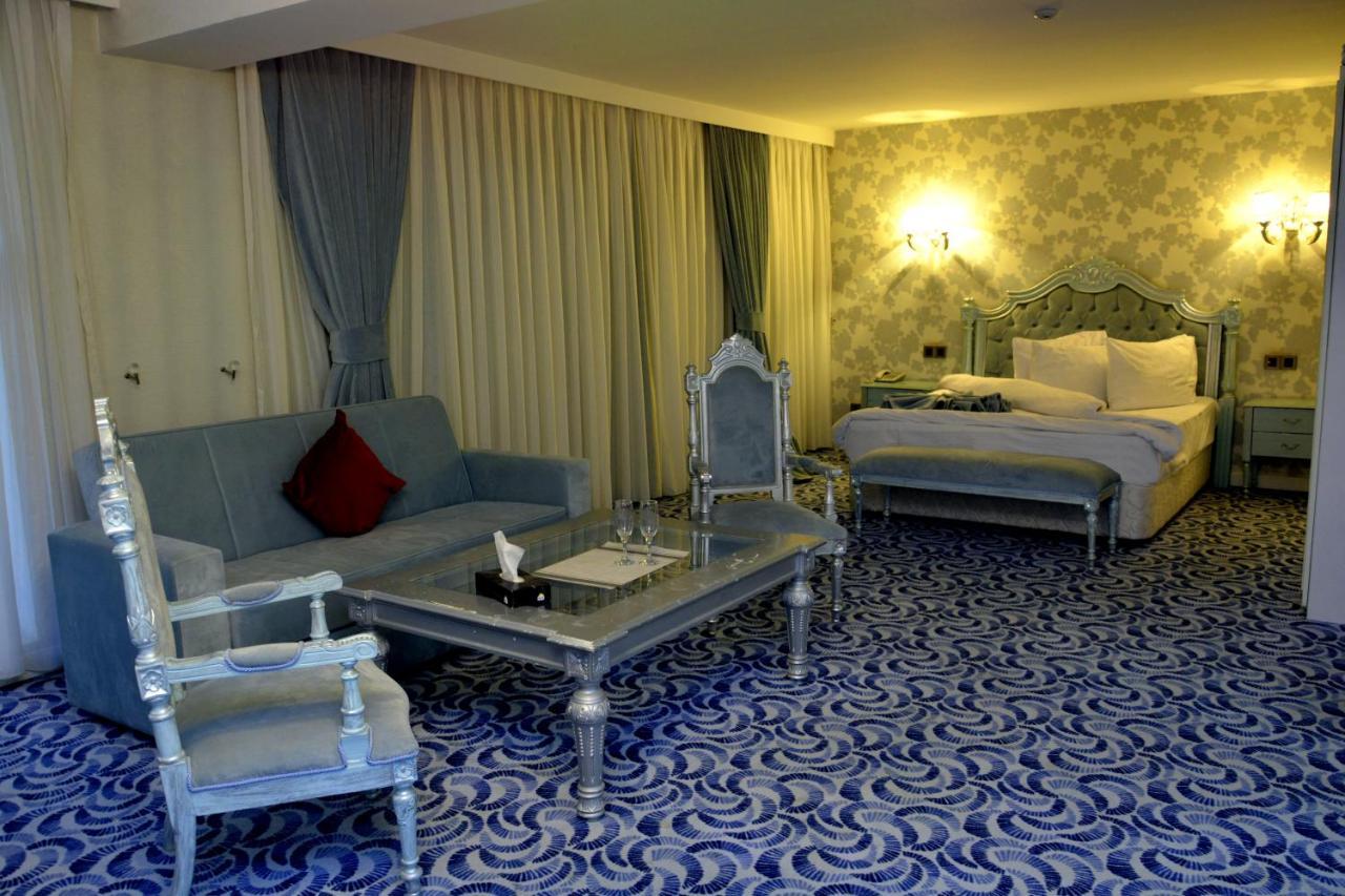 Deluxe Hotel Gandja Eksteriør billede